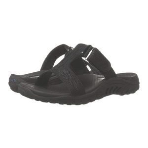 SKECHERS Sandals